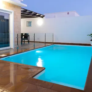 Eris , Puerto del Carmen (Lanzarote) Spain